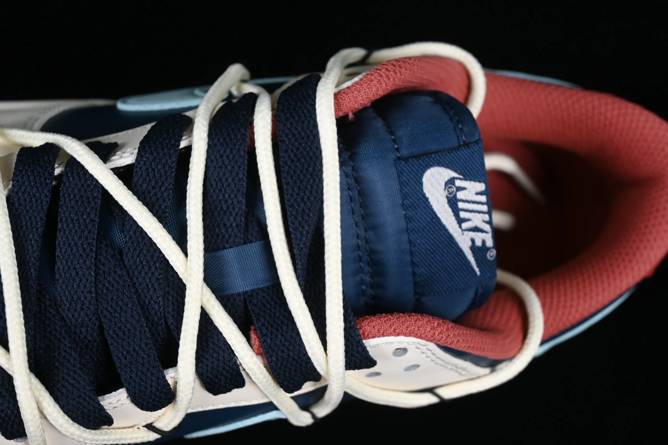 All categories Nk SB Dunk series Nk SB Dunk Low low-top sneakers J version Nk Dunk Low Retro customized version deconstructed strap low-top casual sneakers DD1503-602